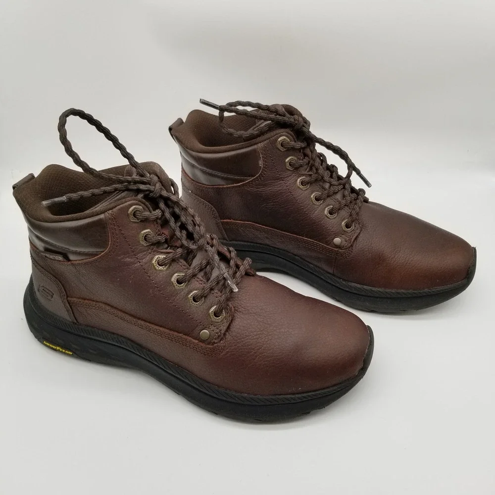 Skechers crafted modern